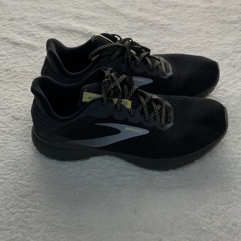 Brooks Woman’s Black and Gray Athletic Shoes - Picture 3 of 8